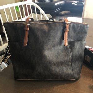 Michael Kors tote